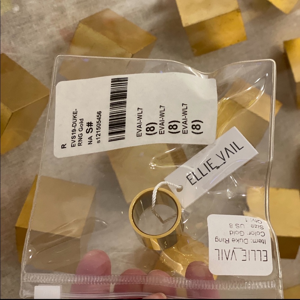 NEW Ellie Vail Duke Cigar Ring SOLD OUT Revolve New in Pouch GOLD 8